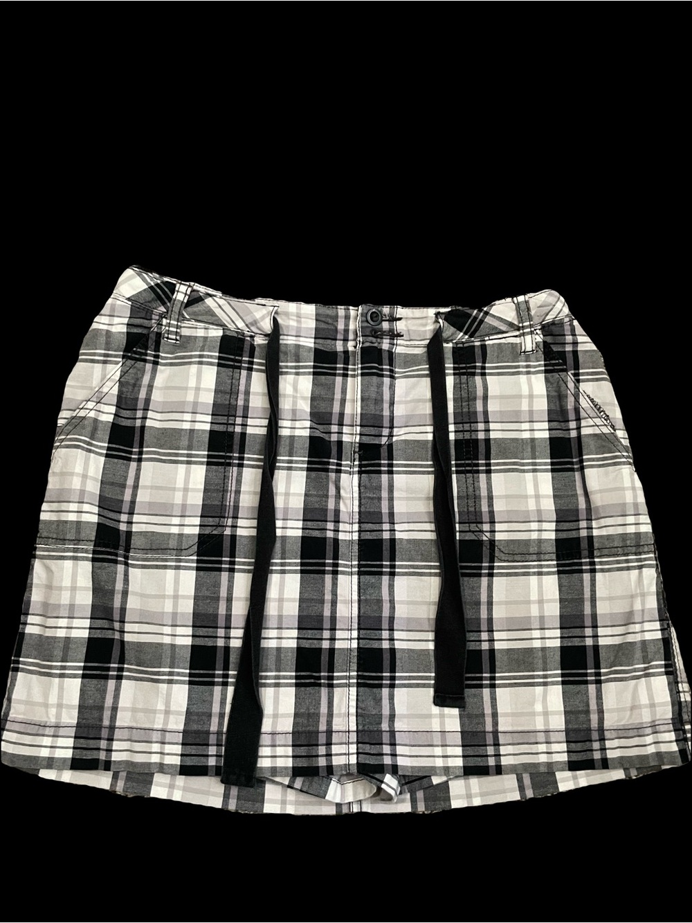 St. John's Bay Black and White Plaid Skort